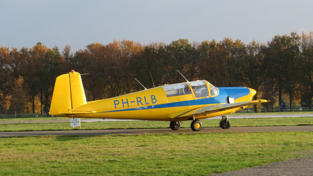 PH-RLB Saab 91D